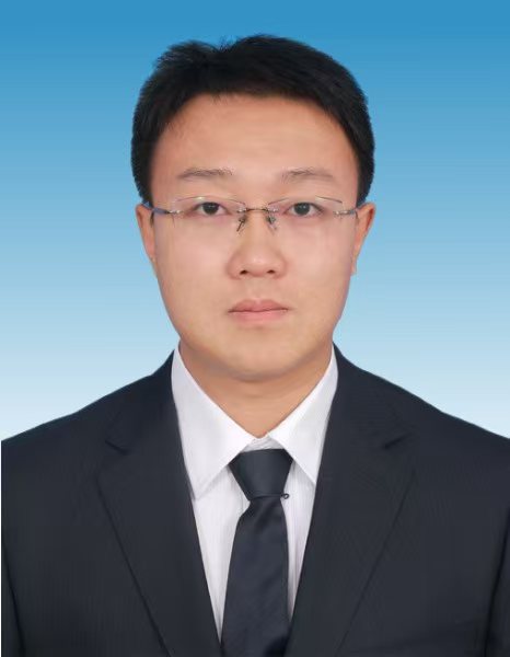 董旭